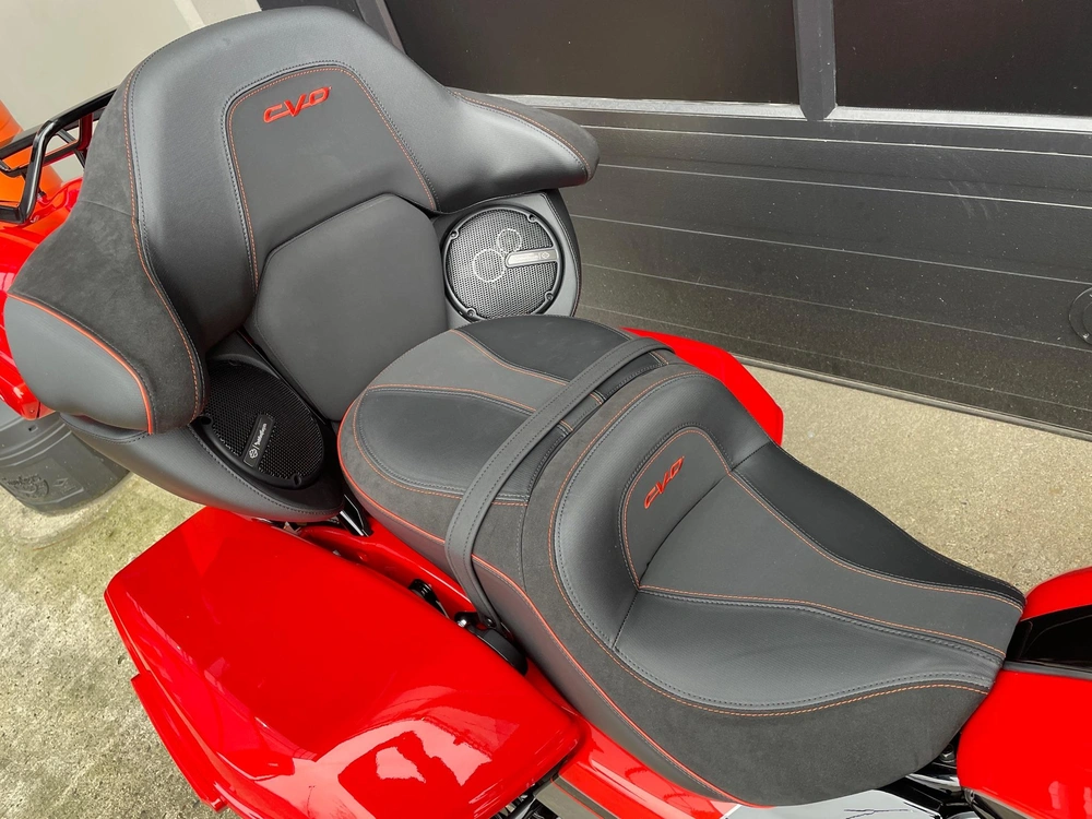 2026 Harley-davidson Touring Flhxlse - Cvo™ Street Glide™ Limited alt