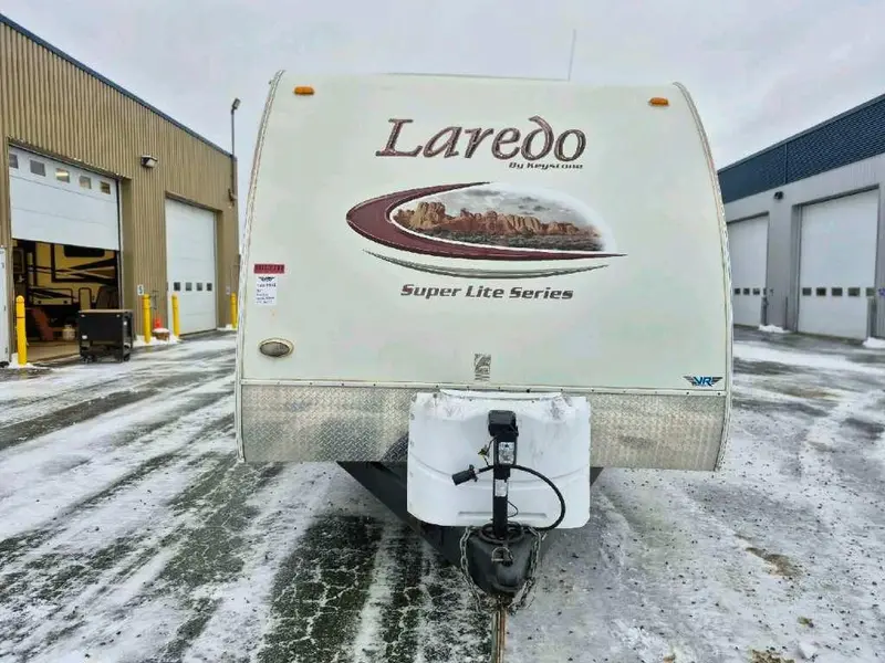 2010 Keystone RV Laredo 29BHS thumbnail 9
