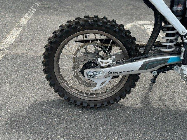 Surron Storm Bee 22,500 Watts 2023 alt