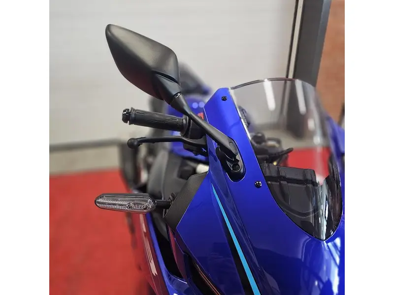 2026 Yamaha YZF R3 ABS thumbnail 6