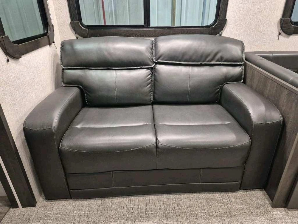Crossroads Cruiser Aire 28bbh 2022