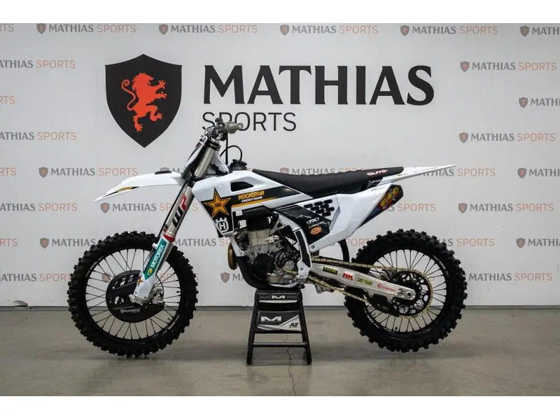 2024 Husqvarna FC 450 thumbnail 5