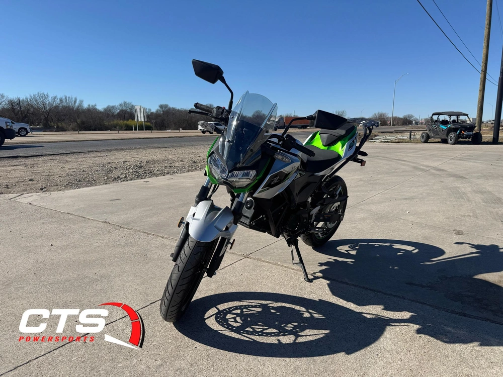 2024 Kawasaki Z E-1 Abs alt