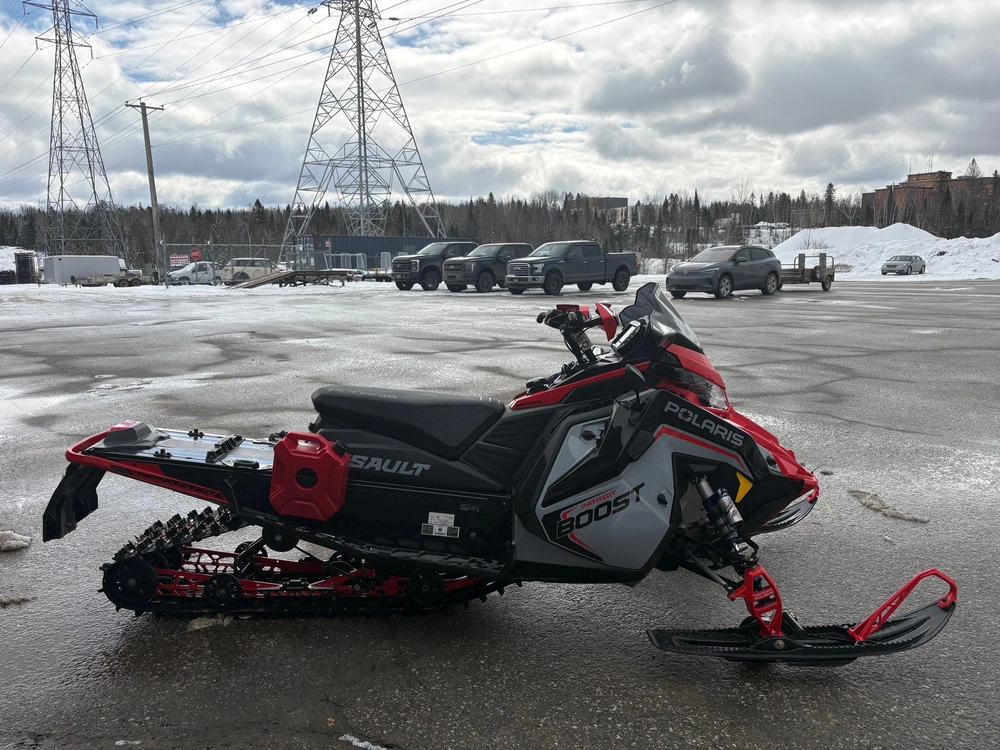 Polaris Patriot Boost Switchback Assau 2025 alt