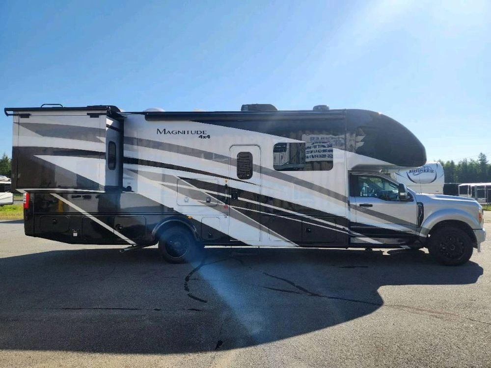 Thor Magnitude Xg32 Diesel 4x4 2025 alt