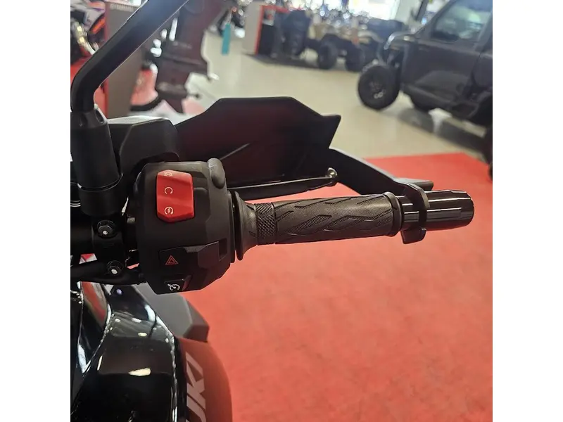 2026 Suzuki V-STROM 1050DE thumbnail 23