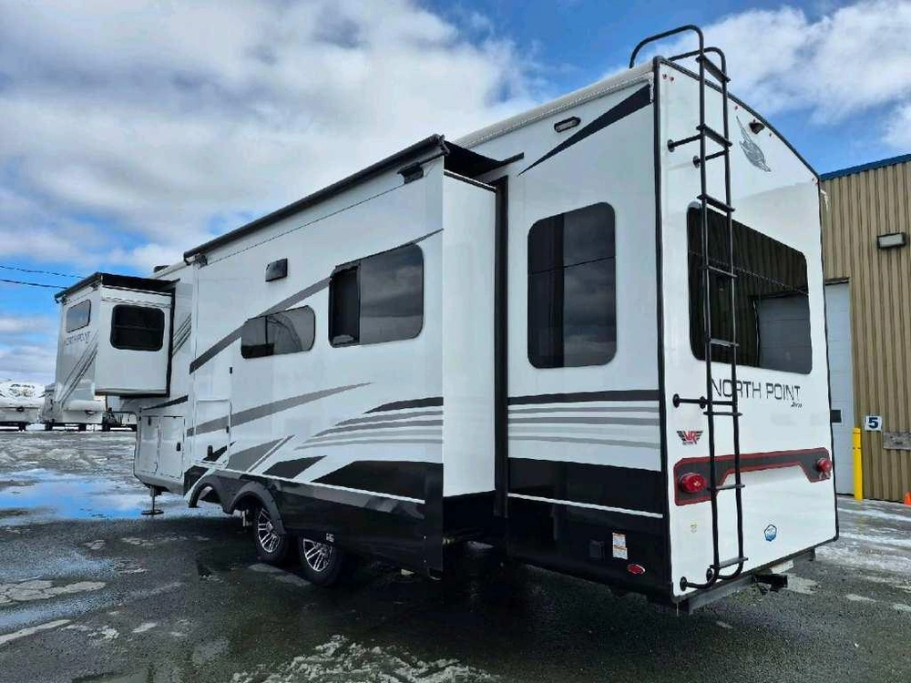 Jayco North Point 310rlts 2025 alt