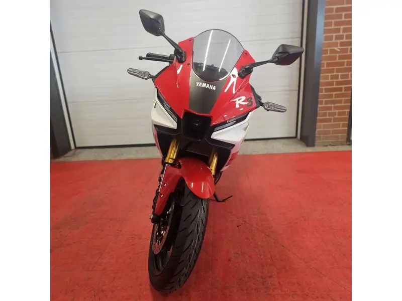 2026 Yamaha YZF R3 ABS thumbnail 4
