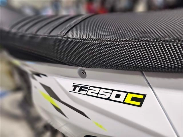 2026 Triumph Tf250-c Cross Country alt