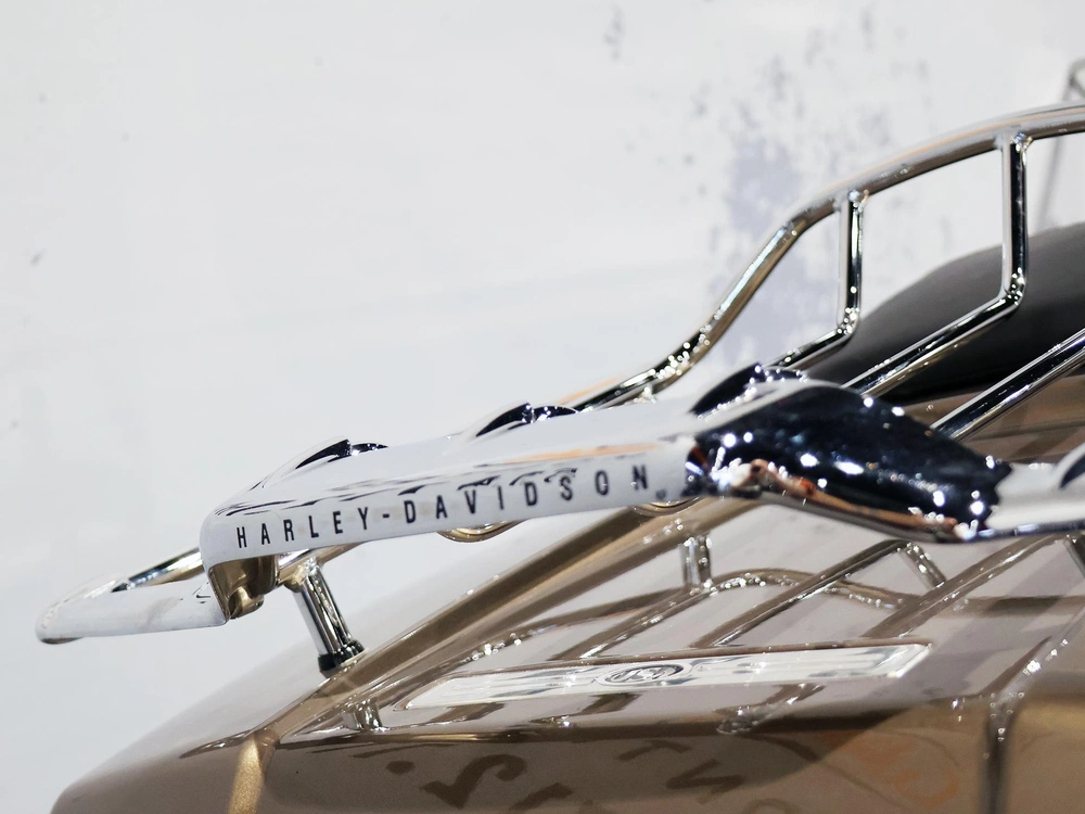 2013 Harley-davidson Cvo Road Glide Fltrxse alt