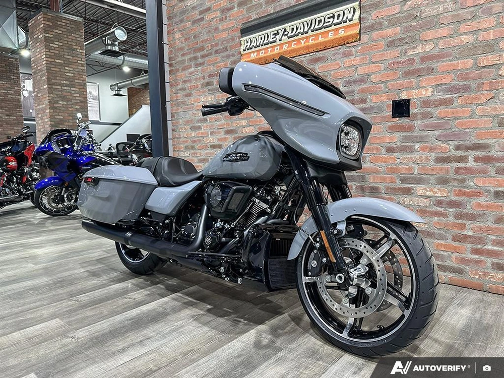 2026 Harley-davidson Street Glide alt