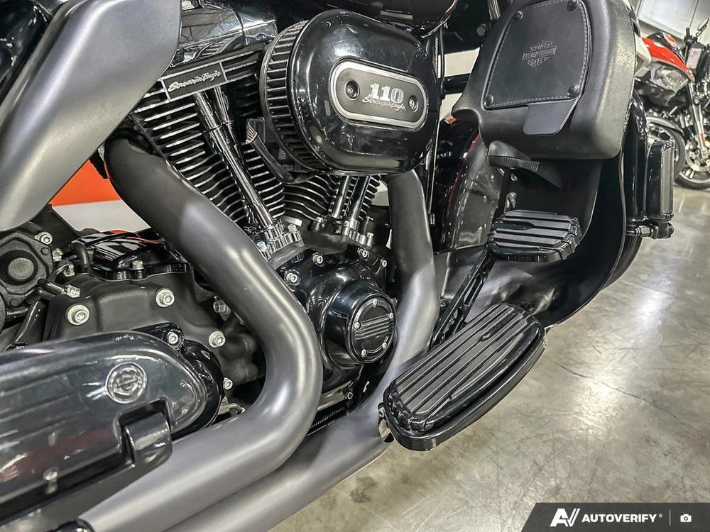 2010 Harley-davidson Cvo Ultra Classic alt