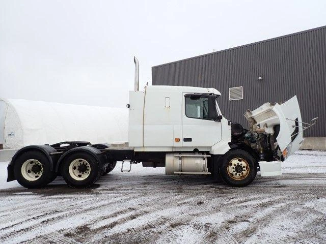 Volvo Vnl 2006