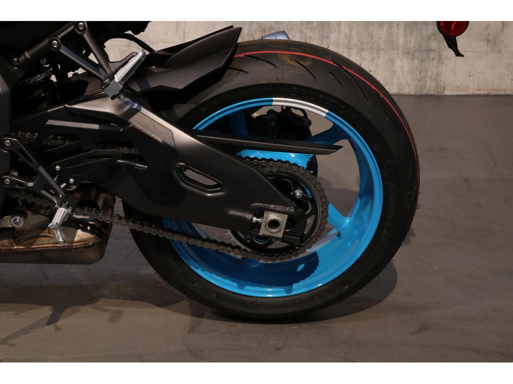 2026 Yamaha Mt-10 alt