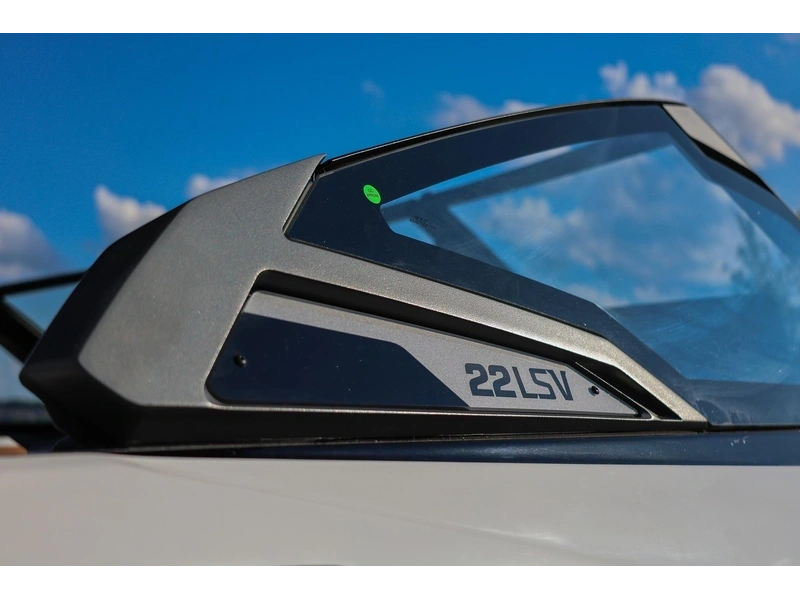 2026 Malibu 22 Lsv alt