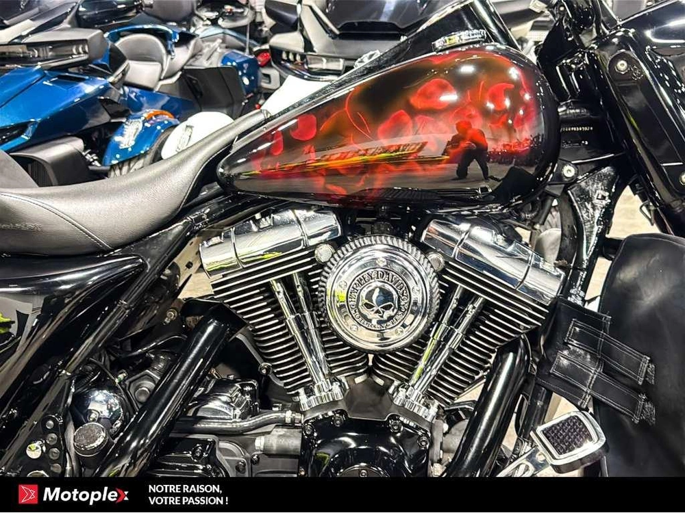Harley-davidson Roadking Flhpi Custom Paint 2002 alt