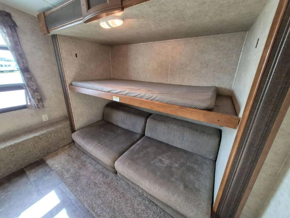 Keystone Rv Bullet 31bh 2013 alt