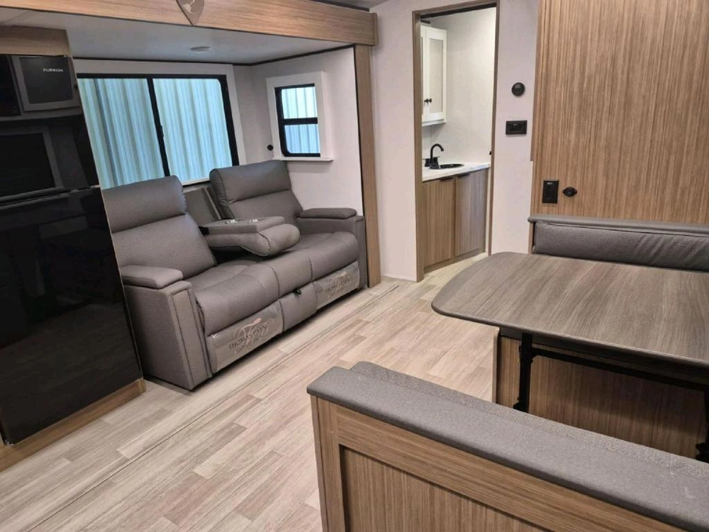 Keystone Rv Passport 2450rk 2026 alt