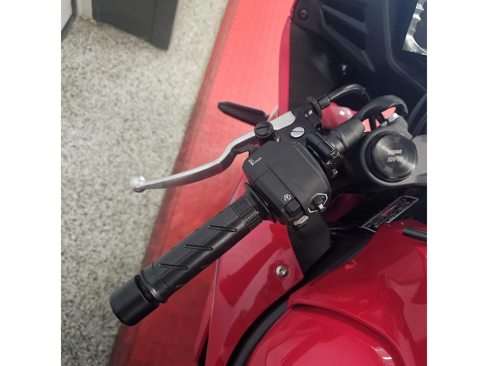 2026 Honda Cbr650ract alt