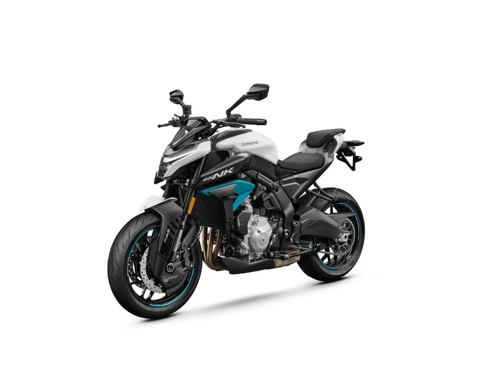 Cfmoto 675nk 2026 alt