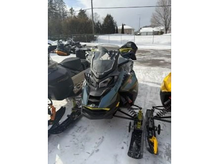 2026 Ski-doo Renegade Xrs 900 Turbo R