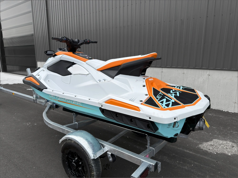2026 Yamaha Jetblaster Ltd alt