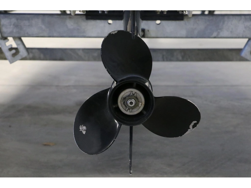 2012 Lund 1600 Fury Tiller + Moteur Mercury 40 Hp & Remorque alt