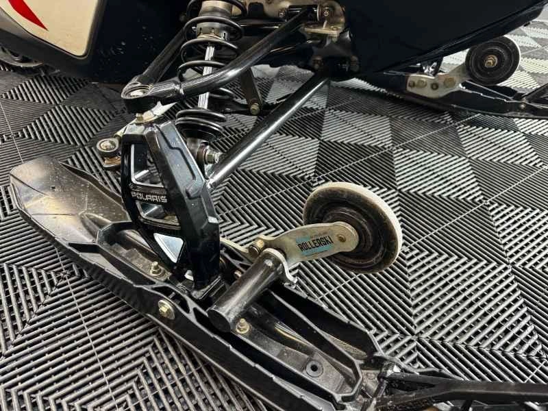 Polaris 650 Indy Adventure 137 2023 alt