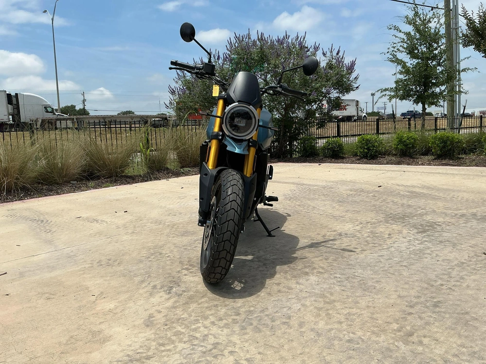 2023 Other Seiemmezzo Scr alt