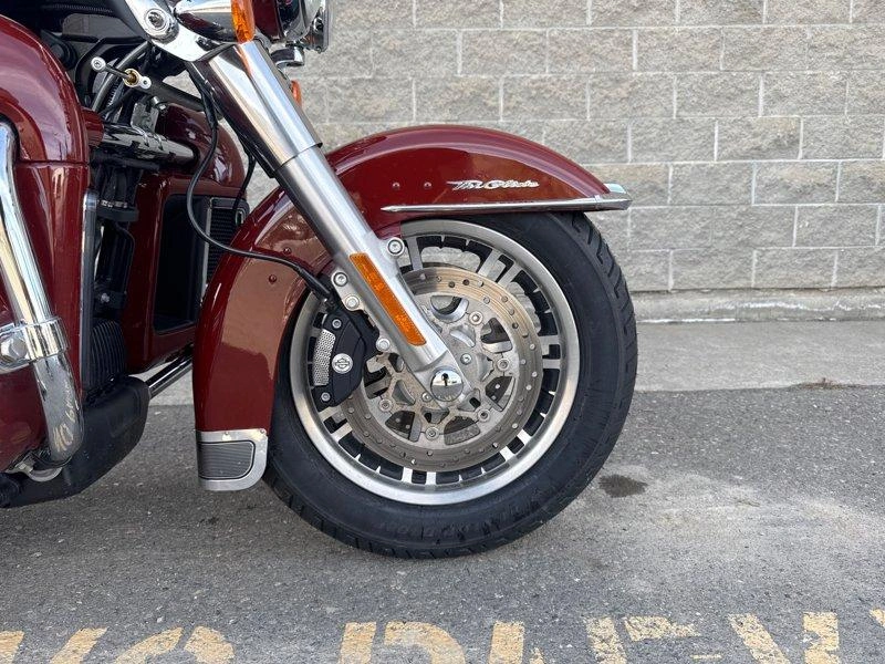 2024 Harley-davidson Flhtcutg - Tri Glide Ultra Classic alt