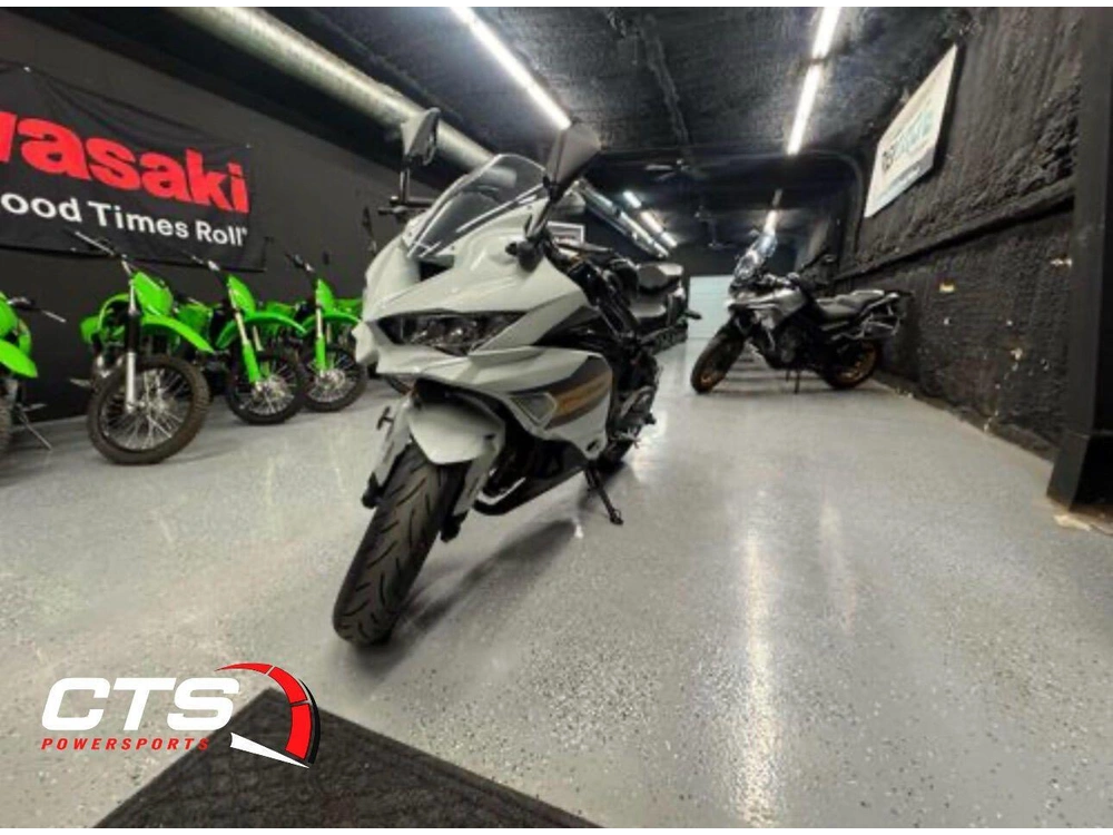 2026 Kawasaki Ninja® Zx™-4rr Abs Abs alt