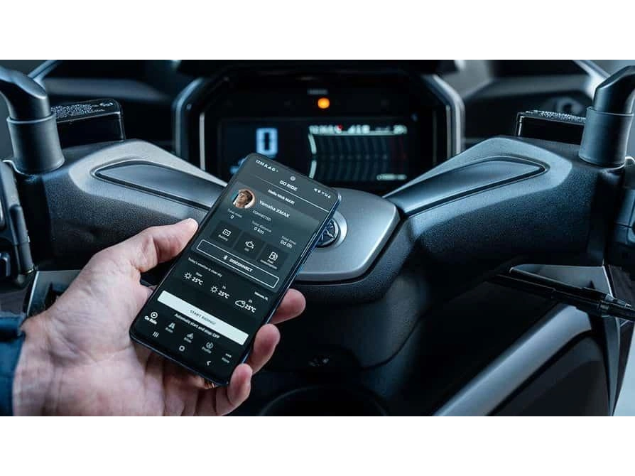 Yamaha Xmax 2025 alt