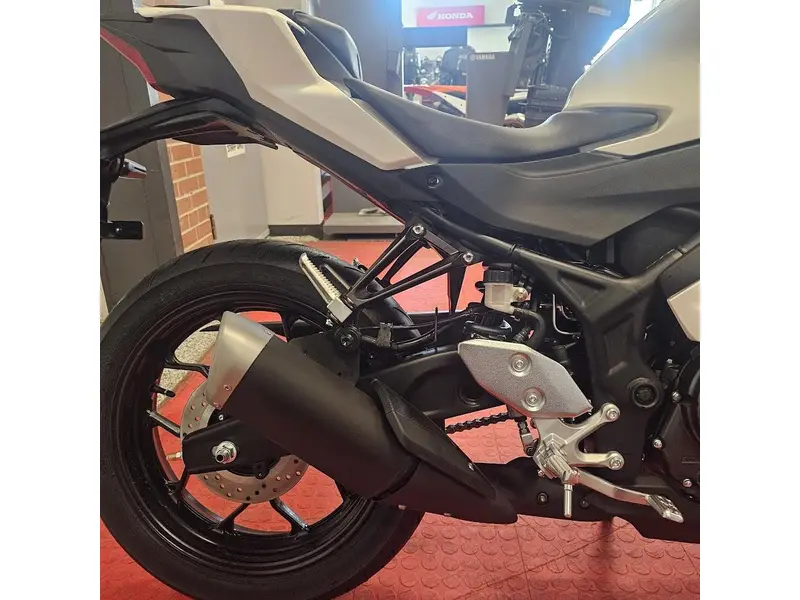 Yamaha YZF-R3 ABS 2026