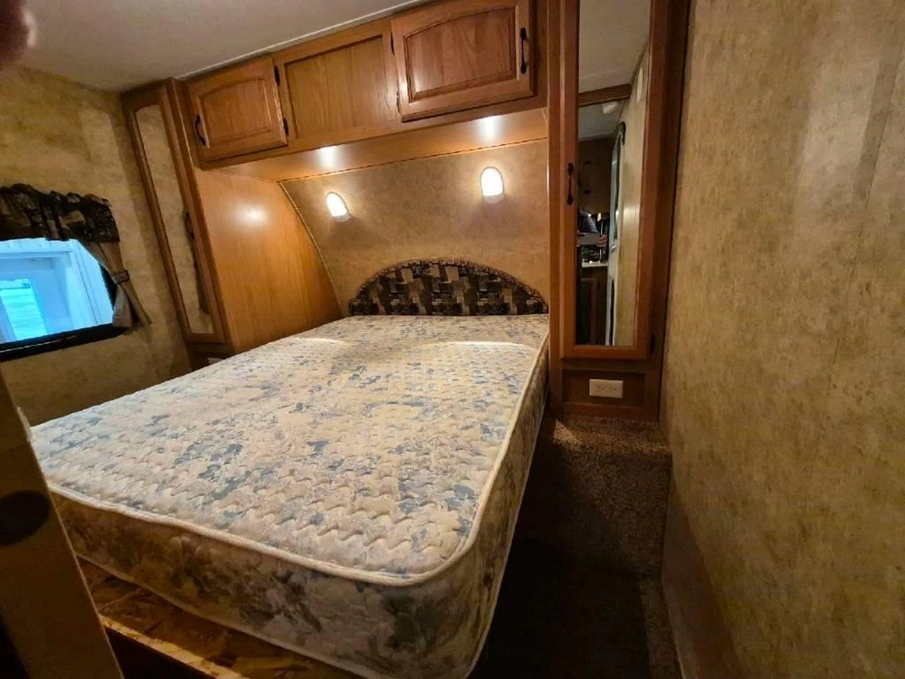 Keystone Rv Laredo 29bhs 2010 alt