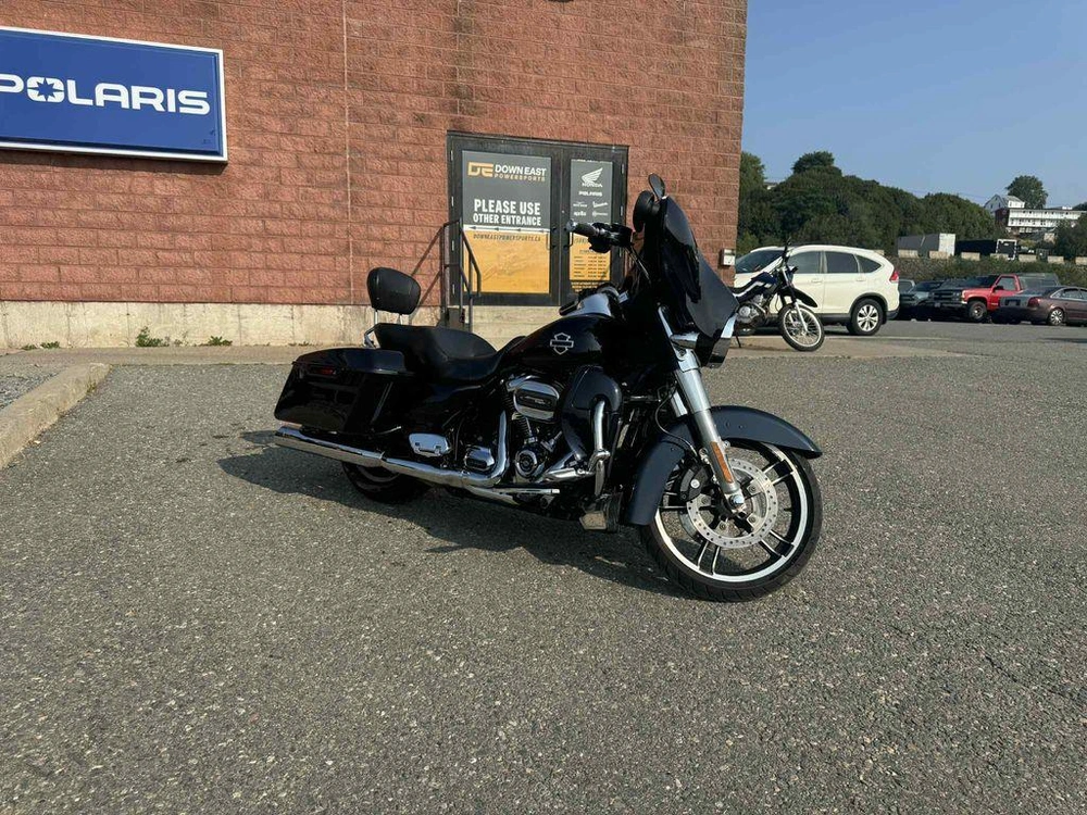 2019 Harley-davidson Flhx alt