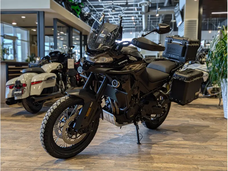 2026 CFMOTO IBEX 800 EXPLORE // Gem Black thumbnail 13