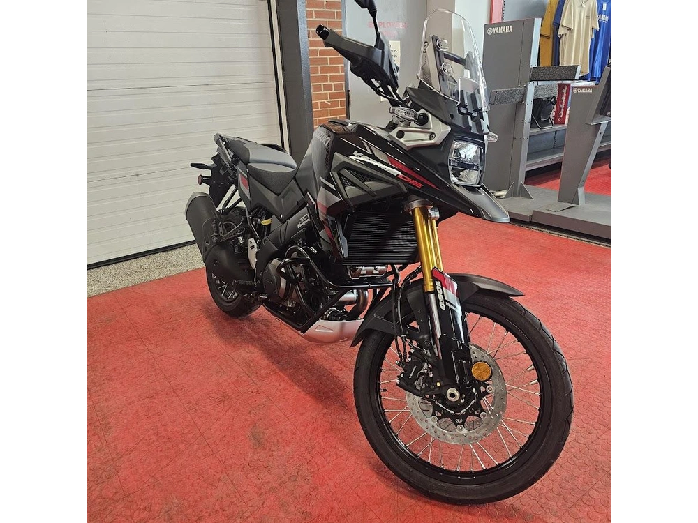 2026 Suzuki V-strom 1050de alt
