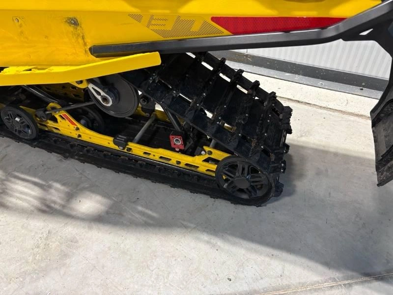 2024 Ski-doo Mxz X 137 600r E-tec Ice Ripper Xt 1.25'' E.s. alt