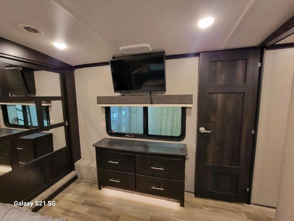 Jayco North Point 310rlts 2021 alt