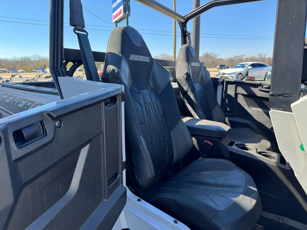 2025 Polaris General 4 1000 Sport - Ghost Gray Sport Sport alt