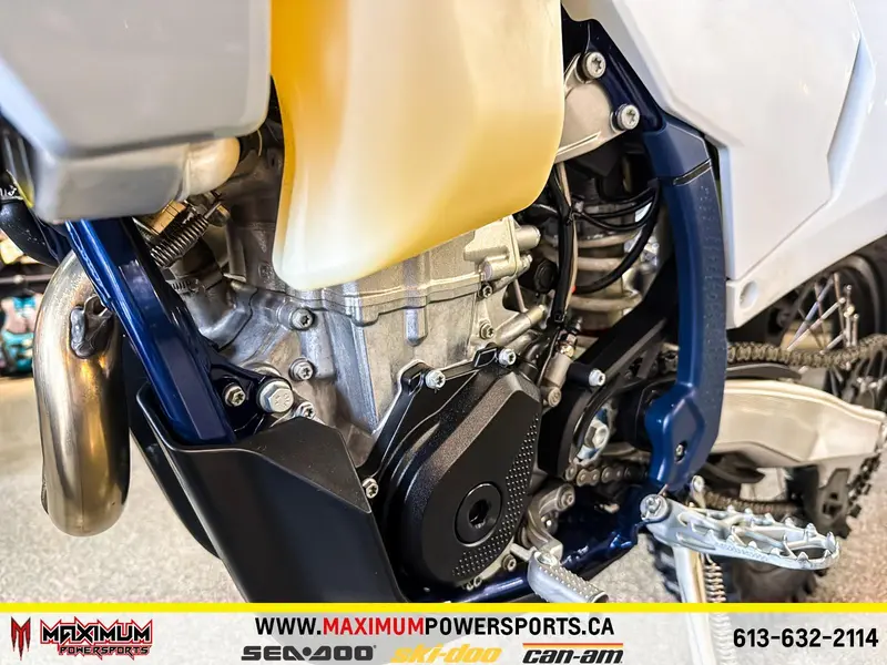 2024 Husqvarna FX 450 thumbnail 12