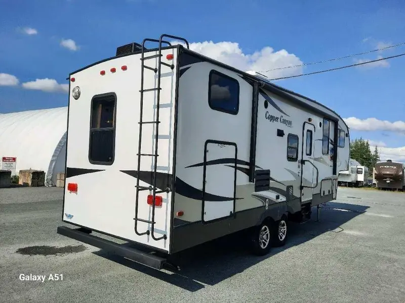 2012 Keystone RV Sprinter copper canyon 275FWBH