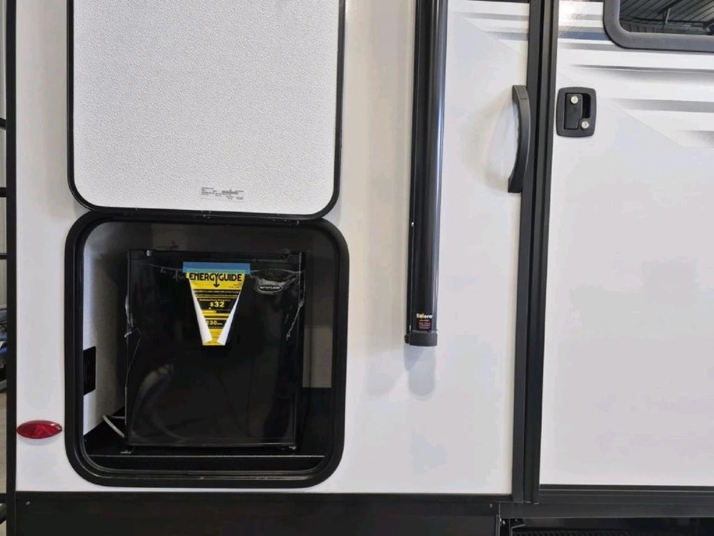 Jayco Jay Feather 26fk 2026 alt