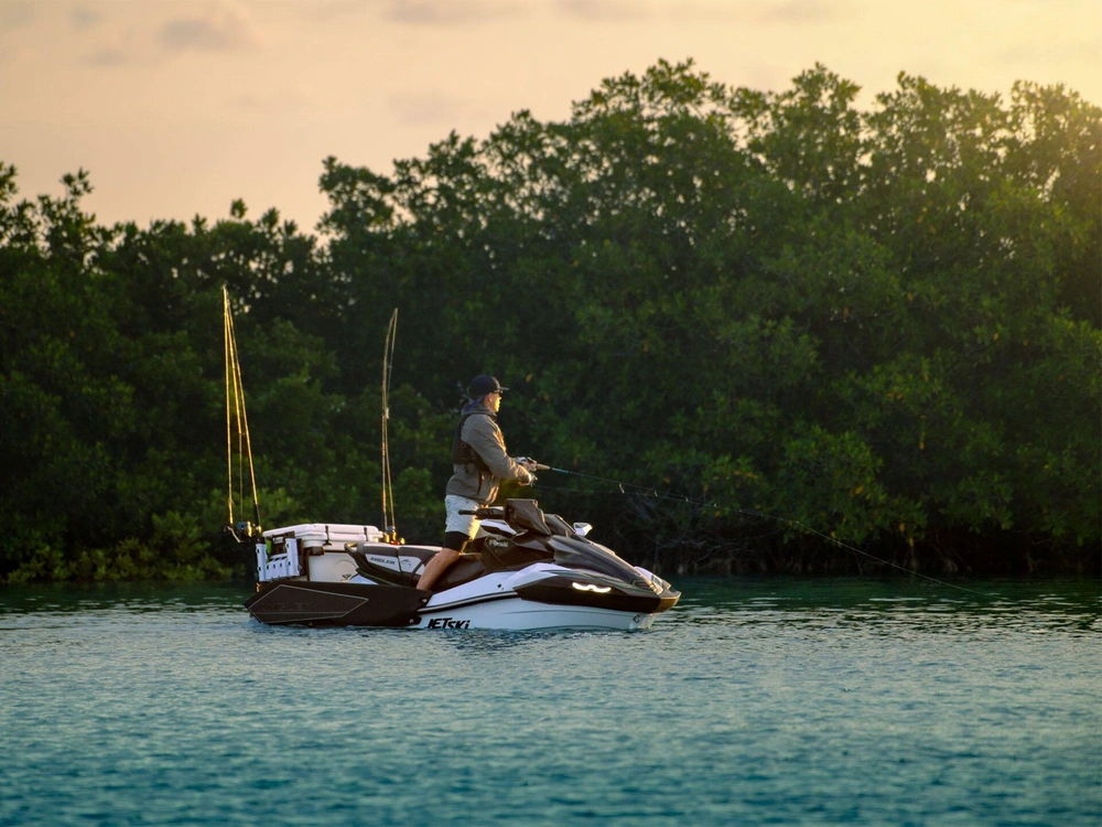 2025 Kawasaki Jet Ski Ultra 160lx-s Angler alt