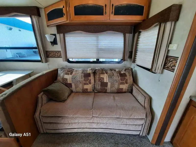2012 Keystone RV Sprinter copper canyon 275FWBH