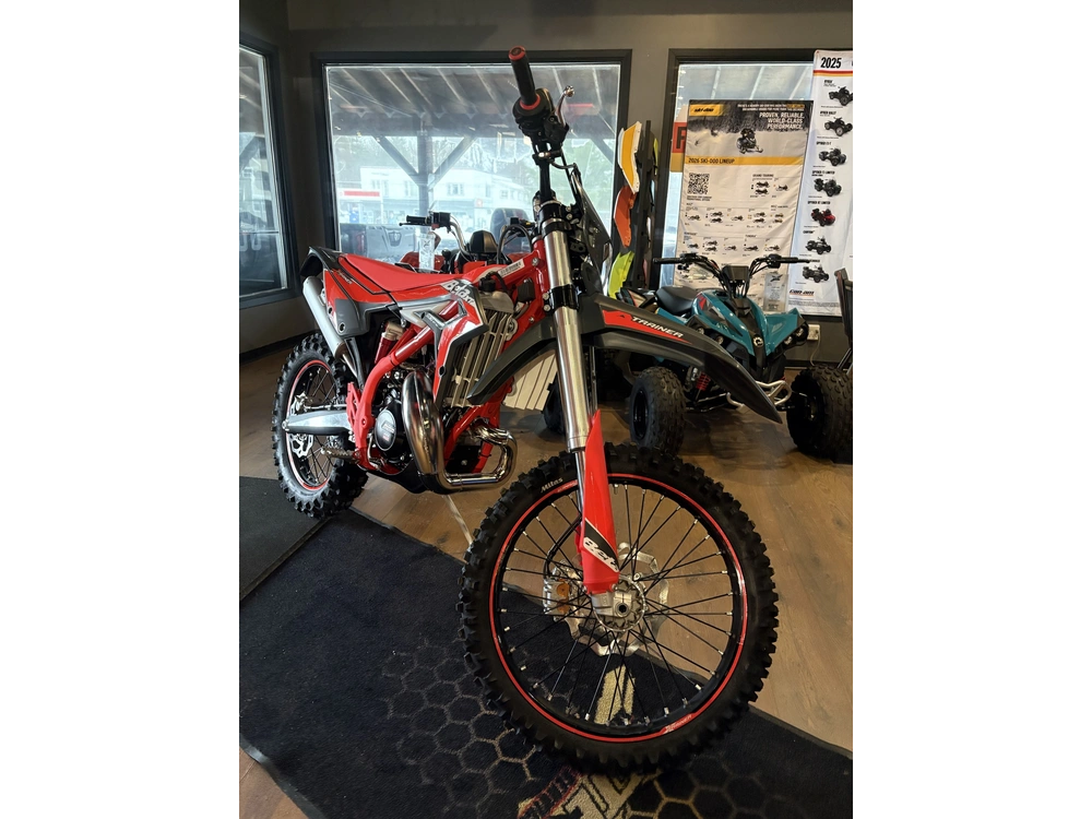 2026 Beta 300 Xtrainer alt