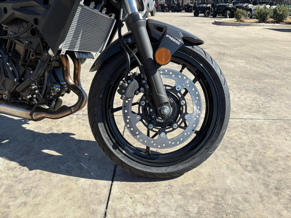 2025 Kawasaki Z500 Abs Abs alt