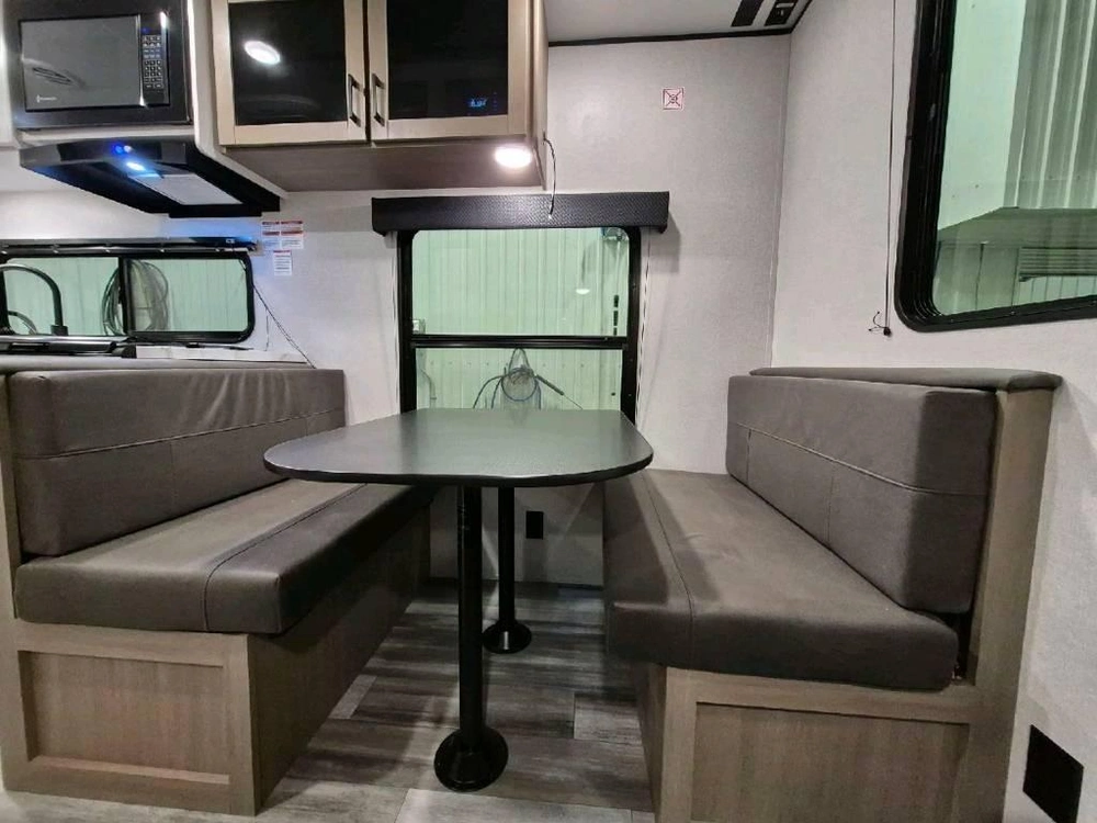 Jayco Jay Flight Slx 210qb 2026 alt