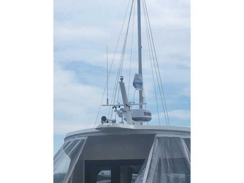 Bavaria Motoryachts E40 Sedan 2018 alt