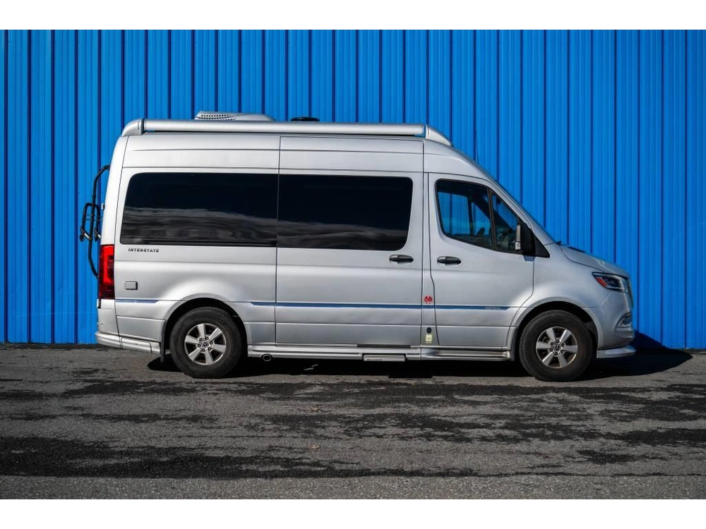 Airstream Enterstate 19 2020 alt